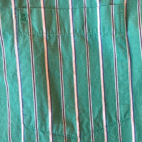 Izod size XL green with white & blue stripes longlseeve button down shirt - Picture 3 of 5